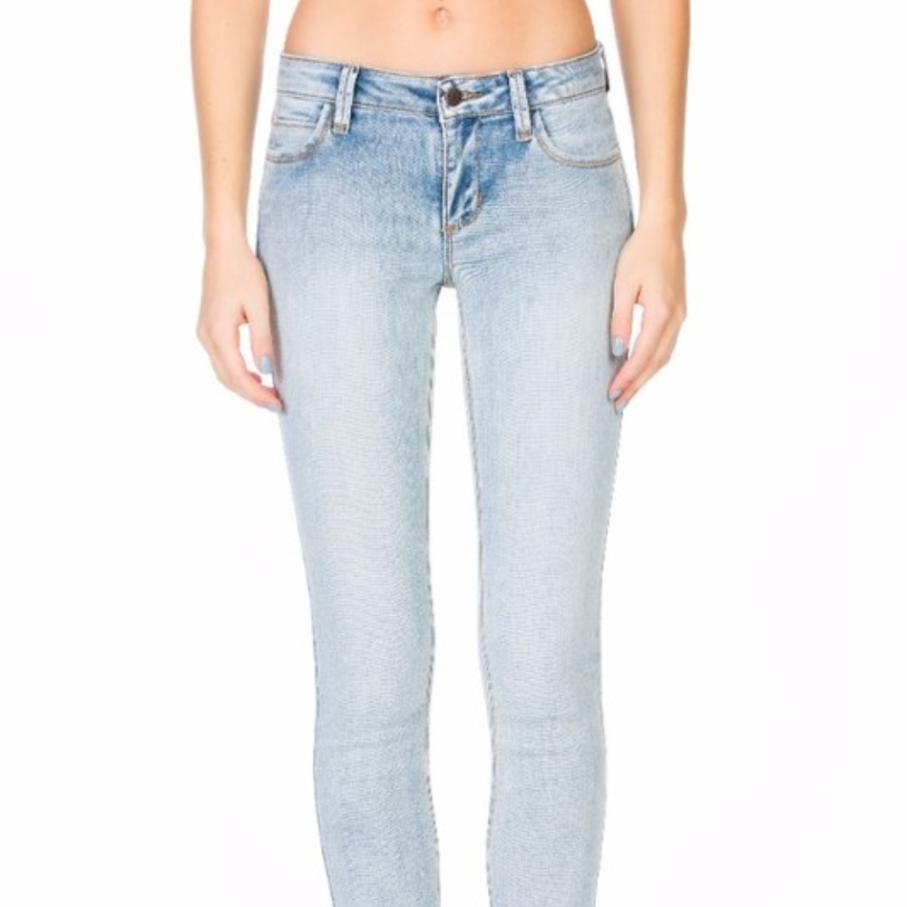 CELLO JEANS